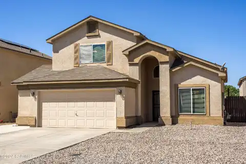 5815 Coyote Peak Place, Las Cruces, NM 88012