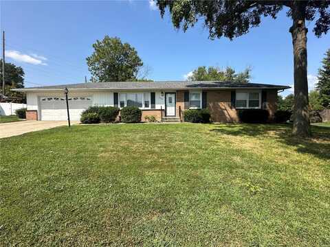 4704 Dadrian Drive, Godfrey, IL 62035