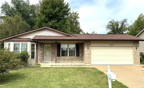 2331 Knob Hill, Imperial, MO 63052