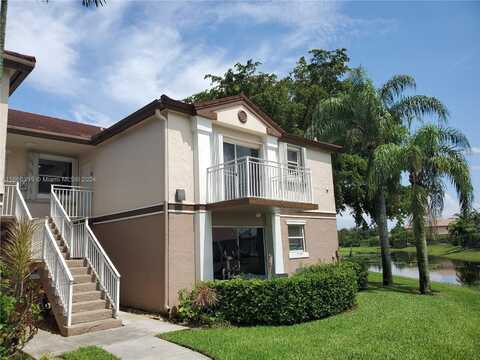 1226 SW 113th Ter, Pembroke Pines, FL 33025