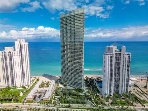 18975 Collins Ave, Sunny Isles Beach, FL 33160