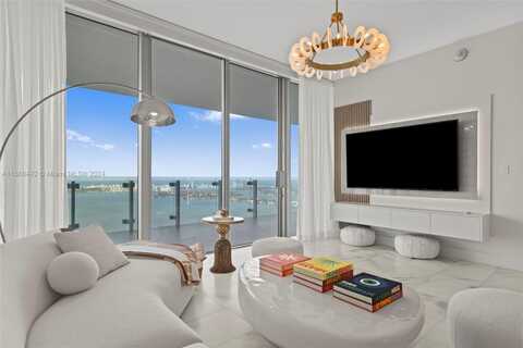 700 NE 26 Ter, Miami, FL 33137