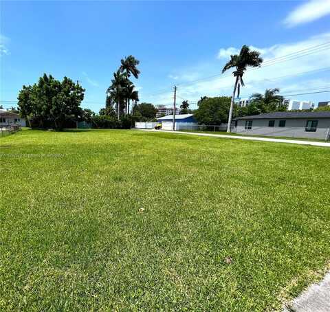 212 NE 1st St, Dania Beach, FL 33004