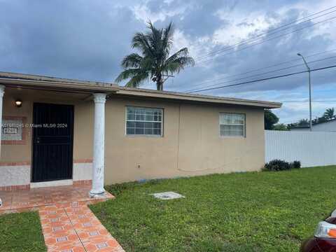 8701 SW 20th Ter, Miami, FL 33165