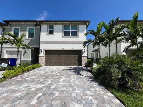 3235 Watercress Dr, Lauderdale Lakes, FL 33311