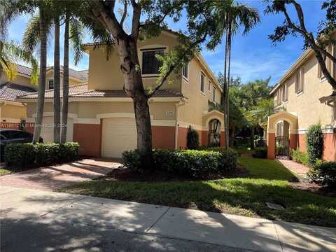 4106 Forest Dr, Weston, FL 33332