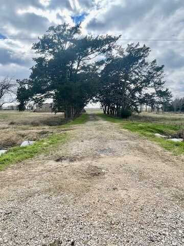 185 8th St. N, Van Vleck, TX 77482