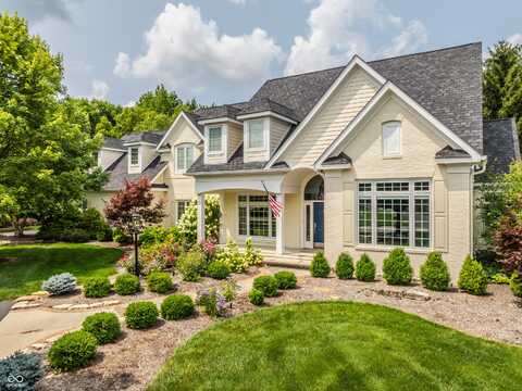 2 Stone Wall Lane, Zionsville, IN 46077