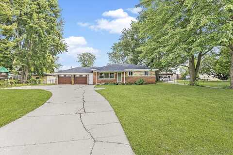 47370 Jefferson, Chesterfield, MI 48047