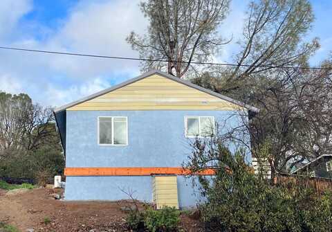 Uhl AVE, CLEARLAKE, CA 95422