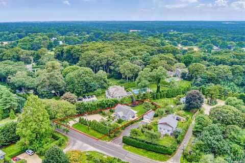 85 Cove Hollow Road, East Hampton, NY 11937