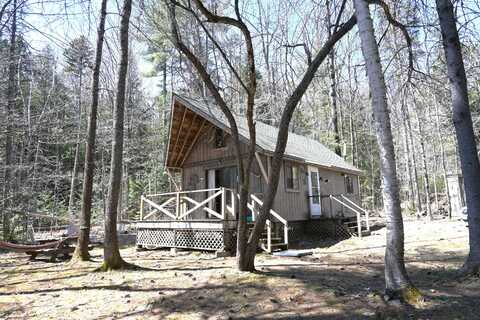 8 Mountain Stream Lane, Moscow, ME 04920