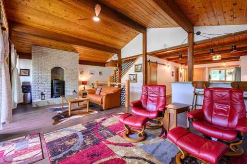 346 Crystal Lakes Drive, Eureka, MT 59917