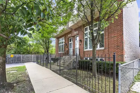 4919 W Gunnison Street, Chicago, IL 60630