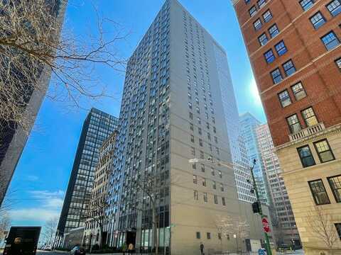 253 E Delaware Place, Chicago, IL 60611