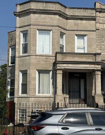 1607 S Sawyer Avenue, Chicago, IL 60623