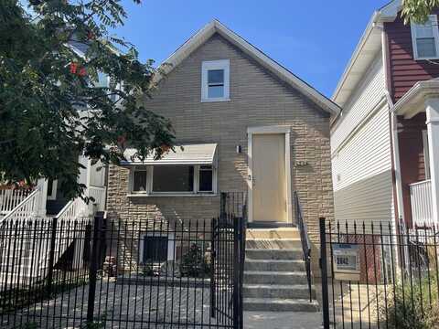 2642 N California Avenue, Chicago, IL 60647