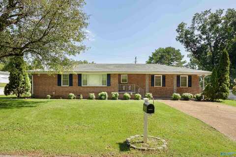 1812 Crestline Avenue, Sheffield, AL 35660