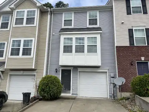 342 Falcon Run, Morgantown, WV 26508