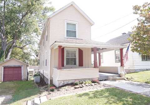 223 21st Street NW, Barberton, OH 44203