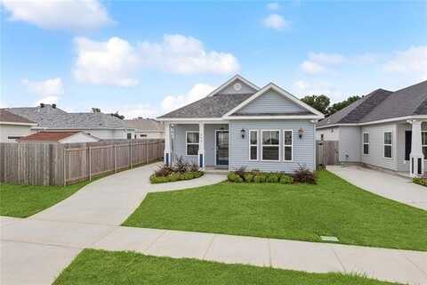 693 ST GEORGE Avenue, Jefferson, LA 70121