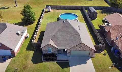 324 Tribute Trail, Chouteau, OK 74337