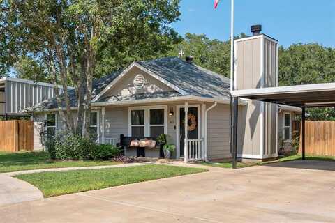 402 N Cleburne Whitney Road, Rio Vista, TX 76093