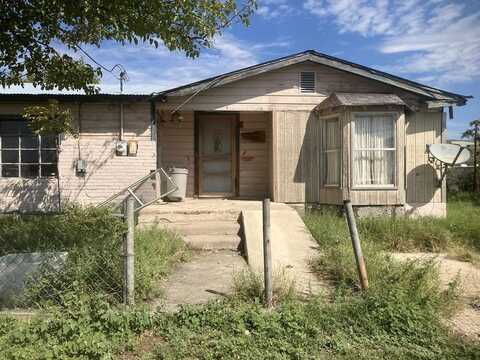 123 Ave D, Sanderson, TX 79848