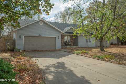 1842 W Dogwood Drive, Joplin, MO 64801