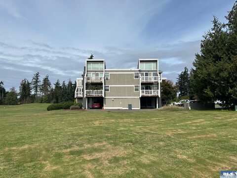 1963 Woodcock, Sequim, WA 98382