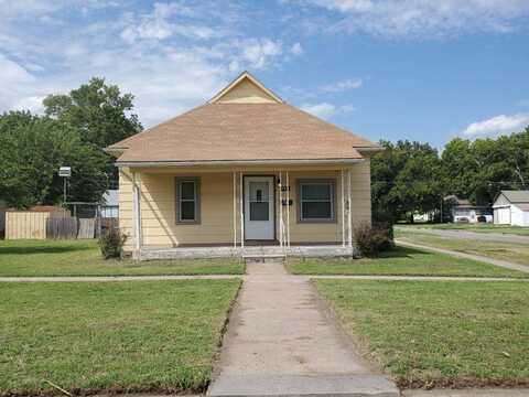 433 East 8th Street, Concordia, KS 66901