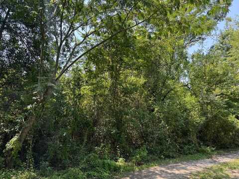 000 Zion Street, Cottondale, FL 32431