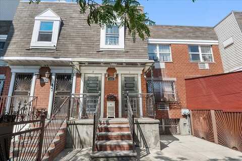 151 Central Avenue, Brooklyn, NY 11221