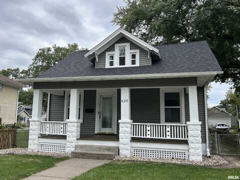 625 E COLORADO Street, Davenport, IA 52803