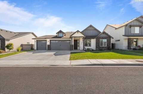 8502 Fernow St, West Richland, WA 99353