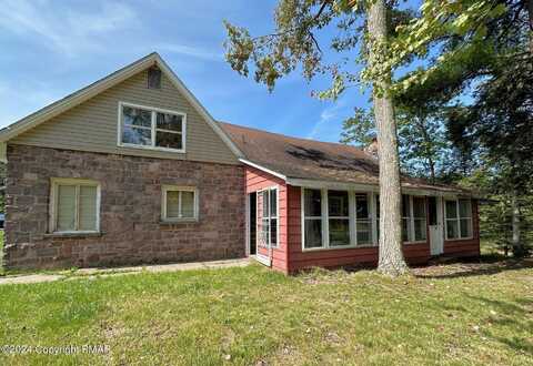 5073 Route 115 Route, Blakeslee, PA 18610