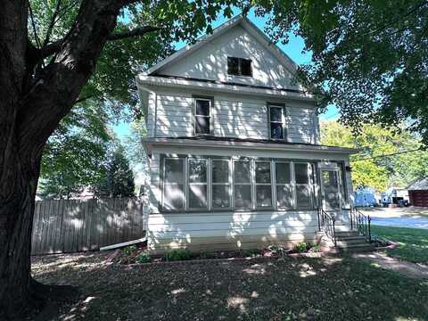 1301 DEXTER Street, NEW LONDON, WI 54961