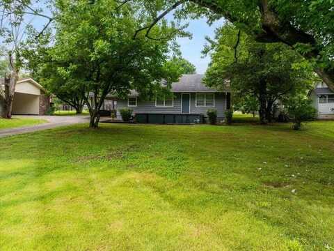 810 Cedar Springs Road, Athens, TN 37303