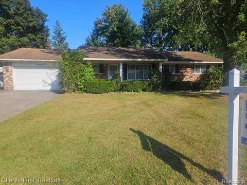 64220 WINDSOR Drive, Washington, MI 48095