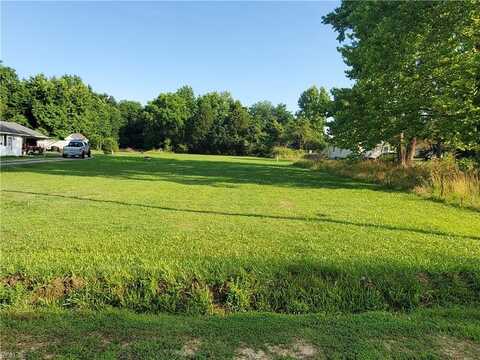 614 Railroad Avenue, Dendron, VA 23839