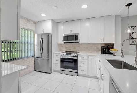 21698 Cypress Road, Boca Raton, FL 33433