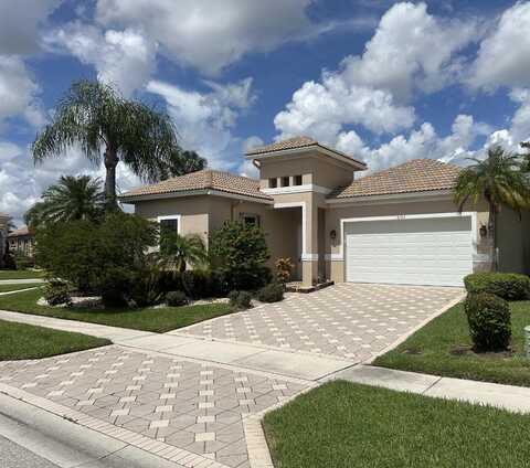 6786 Fairway Lakes Drive, Boynton Beach, FL 33472