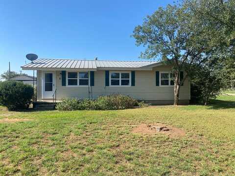 205 E 5th St, Robert Lee, TX 76945