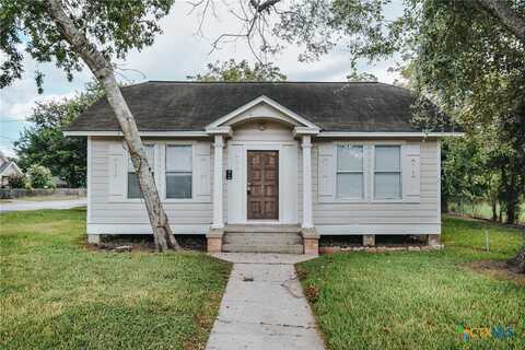 408 N George Street, Victoria, TX 77901