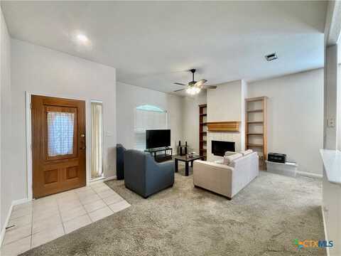 1206 Debbie Court, San Marcos, TX 78666