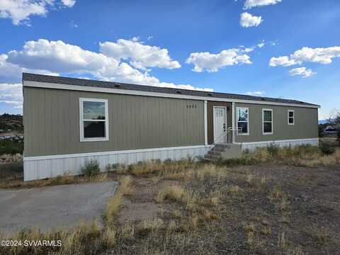 5205 N Albatros Rd, Rimrock, AZ 86335