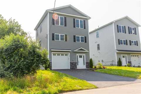 21 Spadina Avenue, Warwick, RI 02889