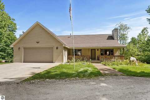 6390 Eagle Valley Drive, Grawn, MI 49637