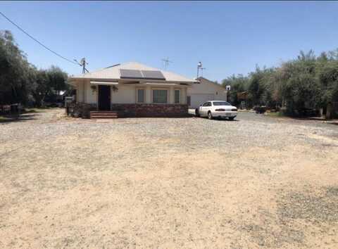 20467 Road 252, Strathmore, CA 93267