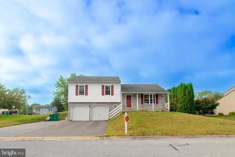 6 WINCHESTER CIRCLE, LEBANON, PA 17046